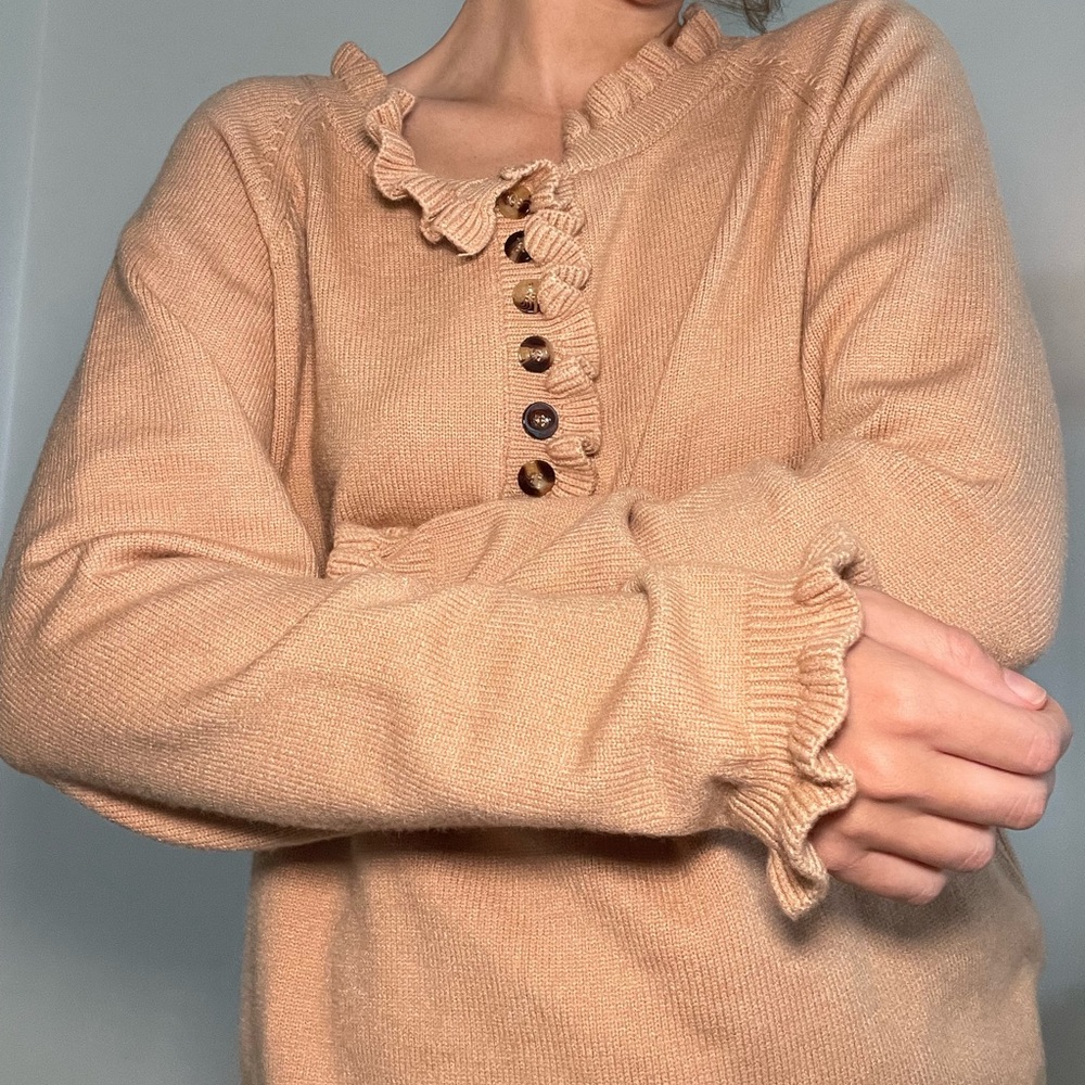 Ruffle Sweater - So soft!